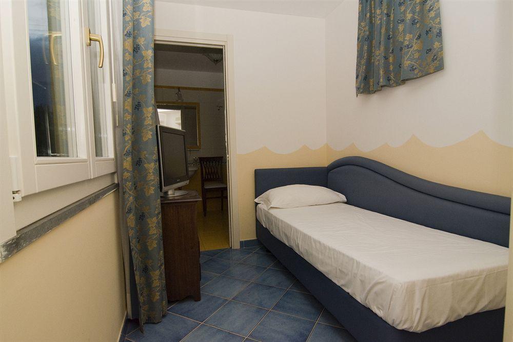 Hotel Villa Pandora Maiori Exterior foto