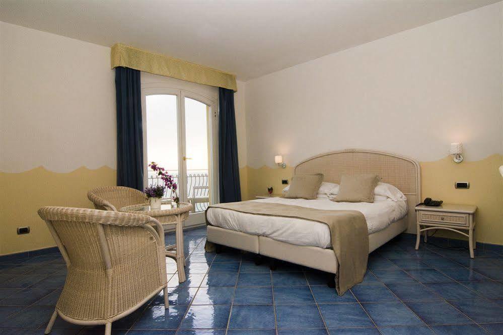 Hotel Villa Pandora Maiori Exterior foto